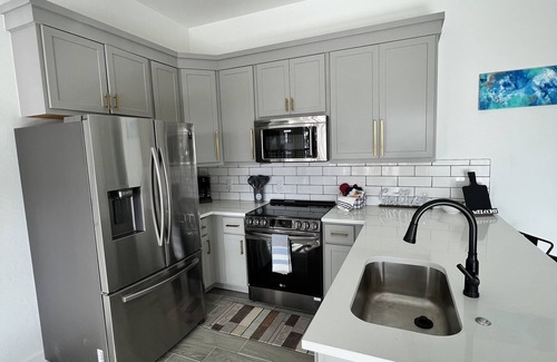 Porum House | New Breathtaking Lakeside #1 Home