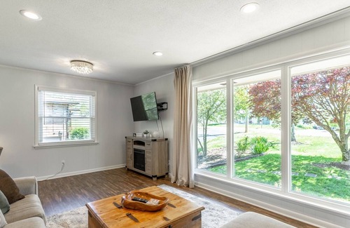 Chattanooga Valley House | New!! Brick Home in Chatt Valley | Mtn Views | Dog + Family Friendly