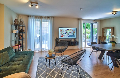 Bad Kreuznach House | New Bright Modern House