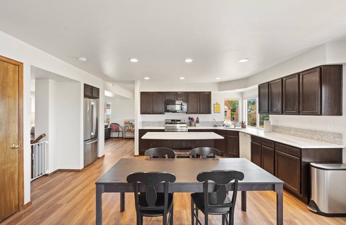 Southwest Colorado Springs House | New! Broadmoor Reserve Home, Mountainside views, Deck. A-STRP-24-0585