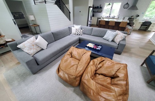 New Buffalo House | New Buffalo Beauty With Private Heated Pool!
