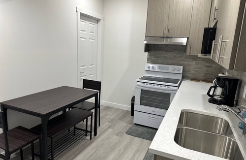 Airdrie House | New built 1-Bedroom and 1-Bathroom Basement suite in Airdrie