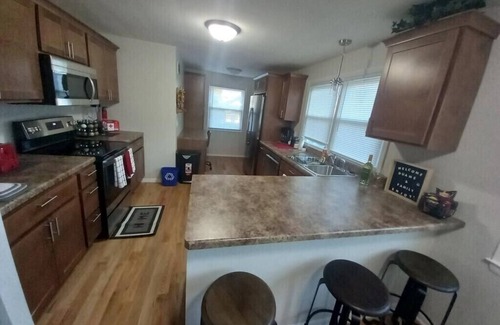 Racine House | New! Carefree! Pro Cleaned, Self Check In Sleeps 6