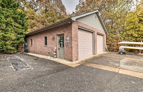 Cadiz Apartment | NEW! ‘Casita Vista’ Cozy Studio on Lake Barkley!
