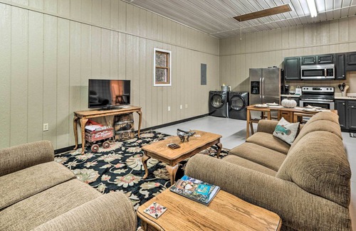 Cadiz Apartment | NEW! ‘Casita Vista’ Cozy Studio on Lake Barkley!