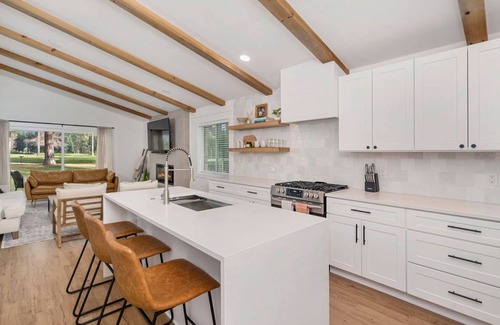 Coeur d'Alene House | NEW! CDA Retreat on Golf Course - Close to Downtown, Shopping, Hiking & Skiing
