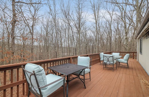 Lackawaxen House | New! Charming 3-bedroom house in delightful Lackawaxen, PA