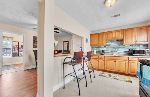 Old Town House | NEW! Charming Coastal Retreat in Bay St Louis