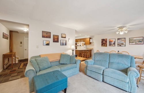 North Creek House | NEW! Chatiemac 42F - Quiet & Cozy 3-Bedroom Retreat