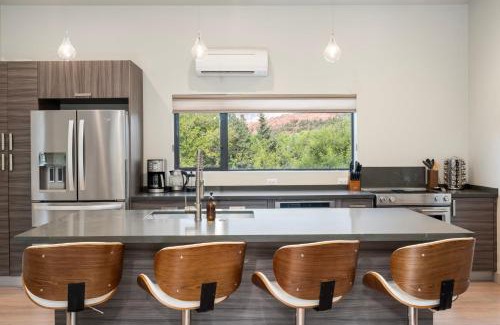 West Sedona Apartment | NEW Cimaron Butte View Condo
