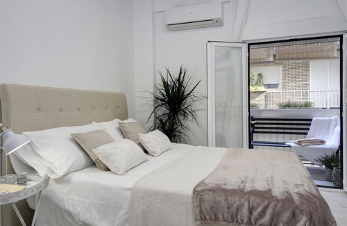 Figares House | * NEW * CITY CENTER, SAN ANTON-PUERTA REAL-ALHAMAR-ACERA DEL DARRO STREET