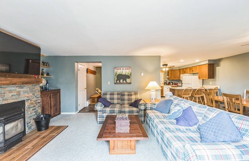 North Creek House | NEW! Cloud 50G - The Ultimate Adirondack Experience by The Summit at Gore Mountain