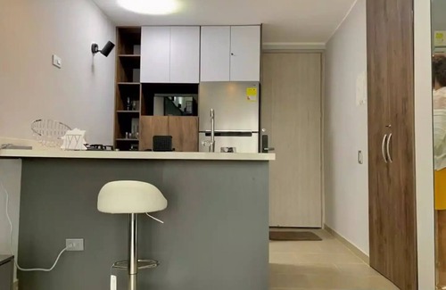 Cali Apartment | New, comfortable, balcony good view, residential, commercial area