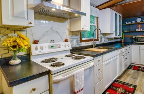 New Concord House | New Concord Vacation Rental Near Kentucky Lake