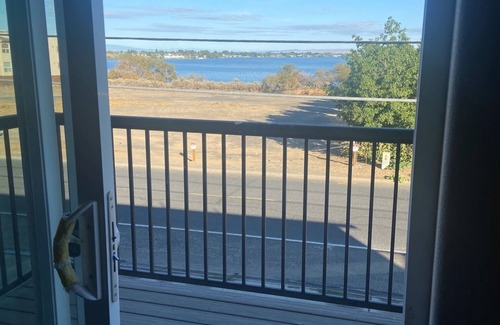 Moses Lake Condo | NEW Condo Moses Lake A2 w VIEW