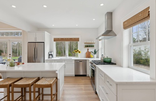 Kennebunk House | NEW construction! 1 Mile to BEACH! Outdoor TV, Shower, Firepit & more!