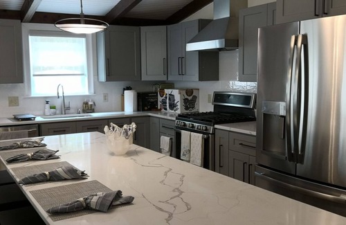 Centerville House | New construction! Craigville Beach, Main St, Playground, Ice cream/restaurants!