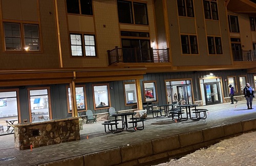 North Conway Condo | New construction Fairbank Lodge 2-story slope-side ski-in/ski-out unit