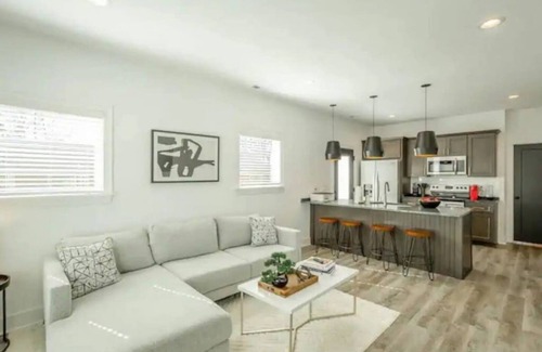 Chattanooga House | New Construction Home/Fenced Yard/Downtown