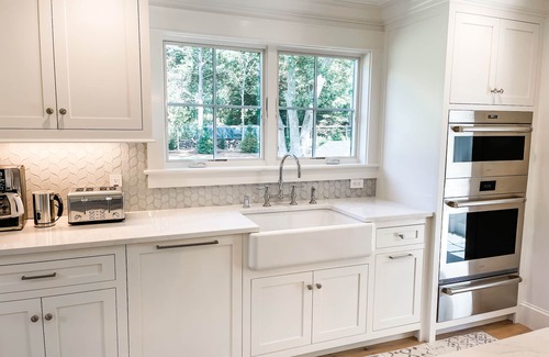 West Tisbury House | New Construction Luxury 3 bedroom 2.5 Bath Lamberts Cove Beach Access