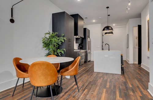 Downtown Atlanta Apartment | New Construction Loft Style Spacious Lux Apt 201