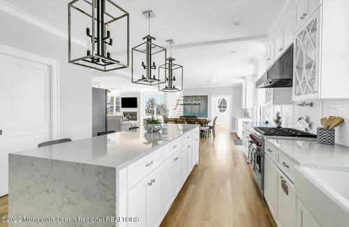 Mantoloking House | NEW CONSTRUCTION RIGHT ACROSS FROM THE OCEAN