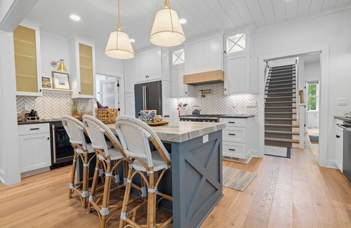 Sister Bay House | New Construction w/Hot tub - Luxury home in Sister Bay- Great for Groups!