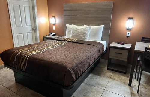 Victorville Hotel | New Corral Motel