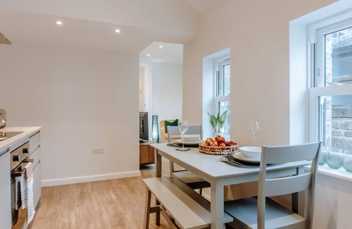 Harrogate Apartment | NEW Cozy 2 bed central apartment