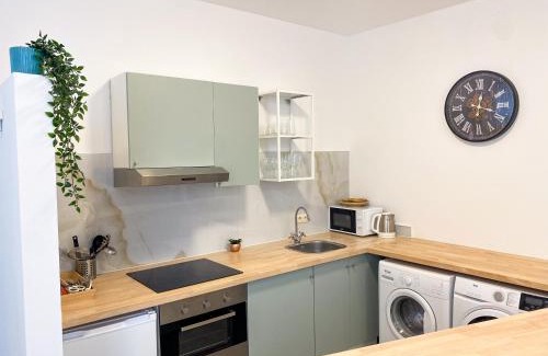Sint-Gillis Apartment | New Cozy Apartments In Porte de HAL