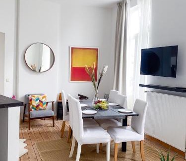 Sint-Gillis Apartment | New Cozy Apartments In Porte de HAL