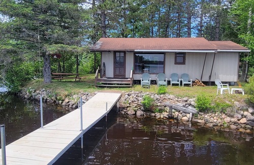 Tomahawk Cabin | New! Cozy Cabin on a Private Island