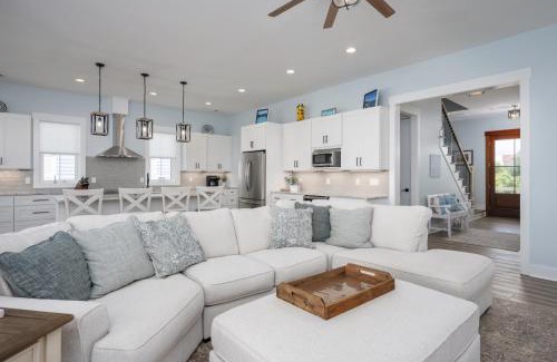 Beachwalk House | New Custom Built 5-Bedroom Coastal Retreat - Harbor Island, SC