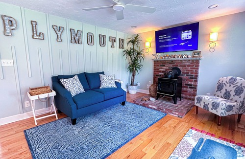 Manomet House | New design, 7-minute Walk to Beach, Backyard, Deck