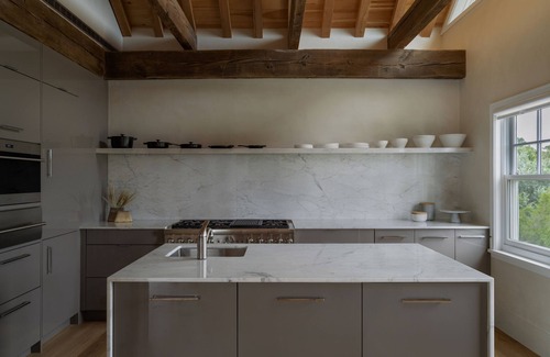 Napeague House | New Designer-Built Home with Private Beach