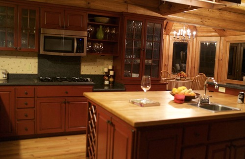Franklin Cabin | NEW Designer Log Cabin, Ridge Top Views, Highlands & MORE