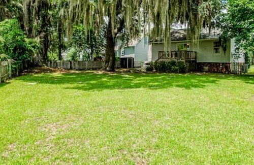 Savannah Cottage | NEW DISCOUNTS, Island Oaks Cottage Wilm Island between Downtown Sav & Tybee