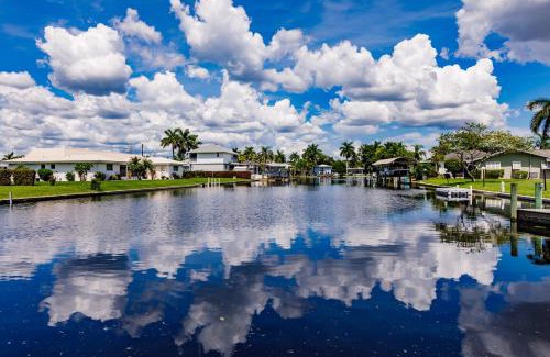 Fort Myers House | NEW! Dock Canal Family Home w/Pool & Gulf Access!