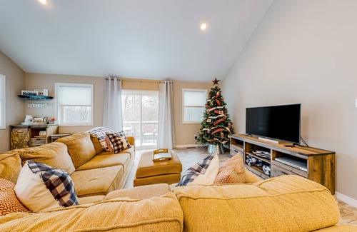 Eidelweiss Village House | New dog-friendly home with firepit, deck, grill & WiFi - walk to lake beaches