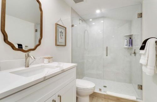 Stuart Apartment | New Downtown Cottage on Camden #1