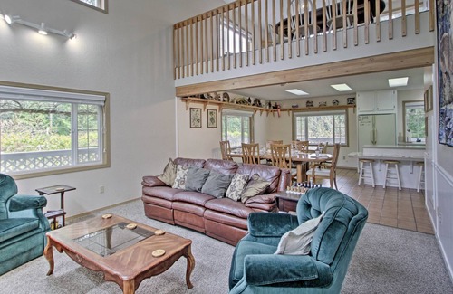 Eatonville House | NEW! Eatonville Farmhouse with Fire Pit and Gazebos!