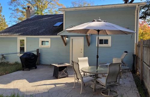 Elberta House | New! Elberta Cottage - Very Cute! Great Spot!