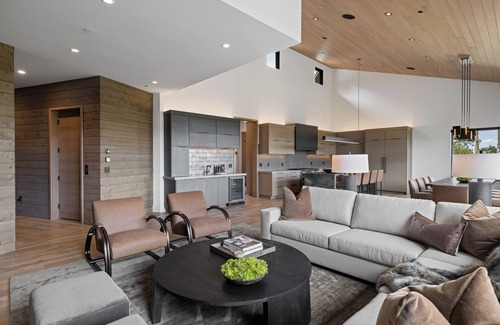 Empire Pass House | New Empire Pass 7BR Deer Valley Luxury Home - Theatre, Hot Tub, Fitness & Views