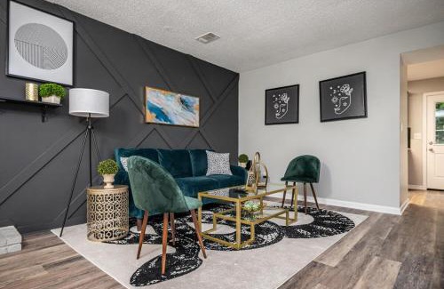 Norcross House | NEW ENTIRE PLACE COZY QUIET 2b2b TOWNHOUSE SP1261