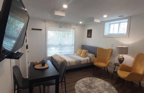 Guelph Apartment | New, Entire Studio Apartment