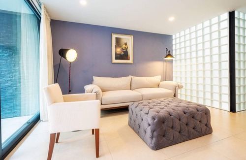Coyoacan Condo | NEW Equipped Condo w/GYM & Roof
