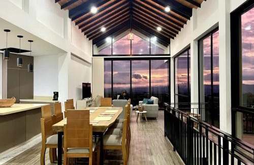 Filandia House | New Espectacular Chalet de lujo con vistas de lujo