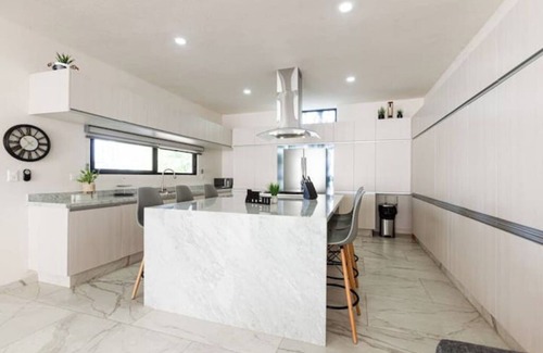 Ejidal Villa | NEW! Exclusive Villa 10min to Beach Priv Poolnn
