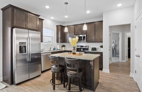 Cape Fear House | NEW~Extended Stay: Insurance, Military, Moves & Corporate Clients
