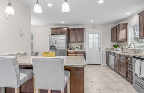 Buckroe Beach House | [NEW] Family Style 5BR Home Mins From Buckroe Beach